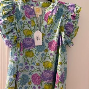 New Gorgeous Top Size M
